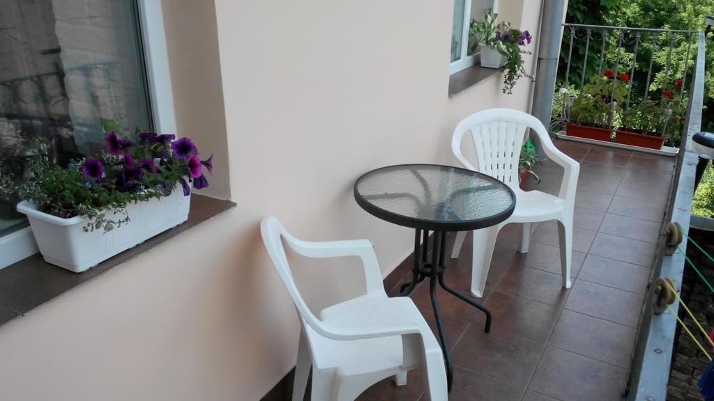 Near Citadel Apartment 2 ลวีฟ ภายนอก รูปภาพ